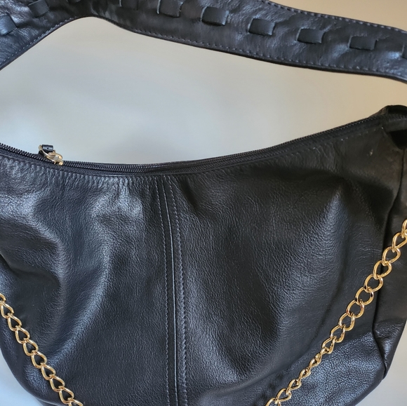 Danier Bag - Picture 6 of 9